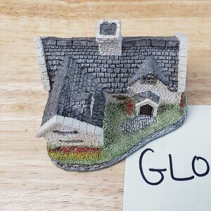 COTSWOLD COTTAGE BY DAVID WINTER (1982)